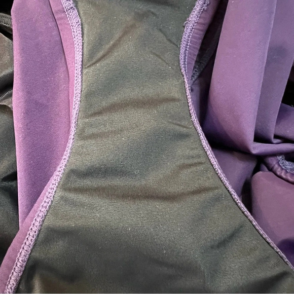 Lands’ End BlackBerry SlenderSuit Carmela Tummy Control Swimsuit. Size 10 DDD. - Picture 11 of 13